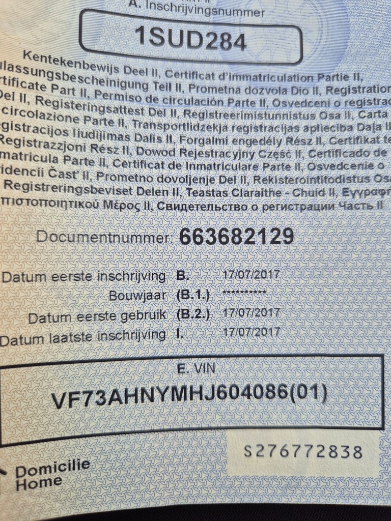 1000408092