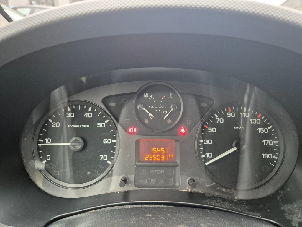 1000296613