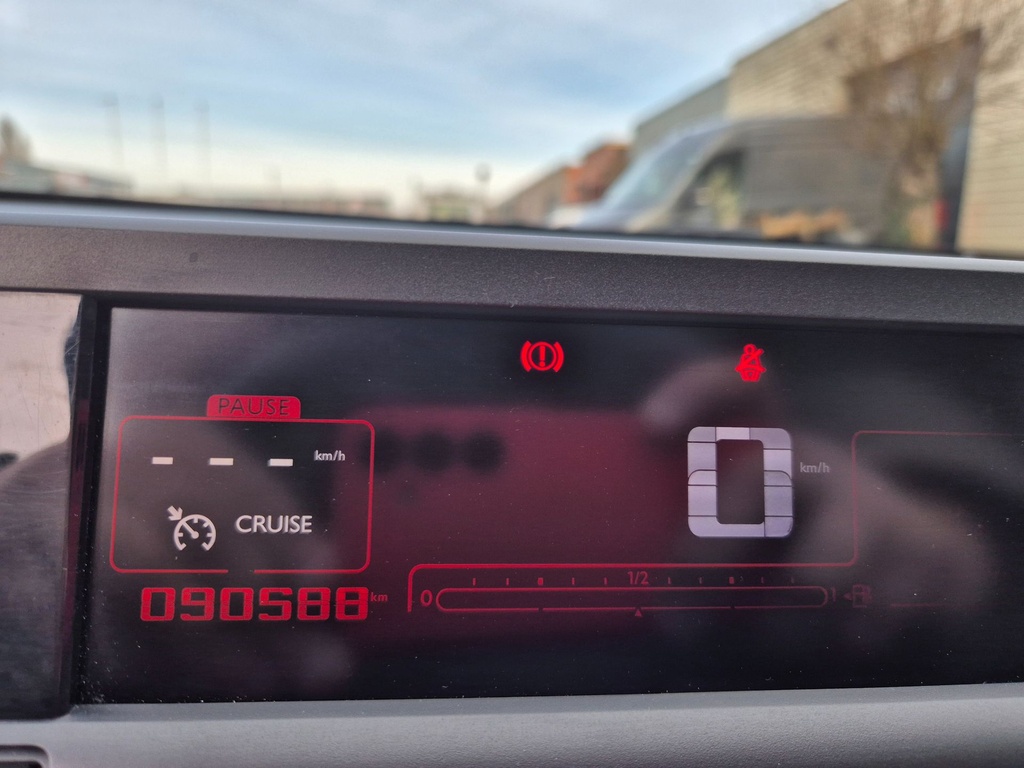 1000351298